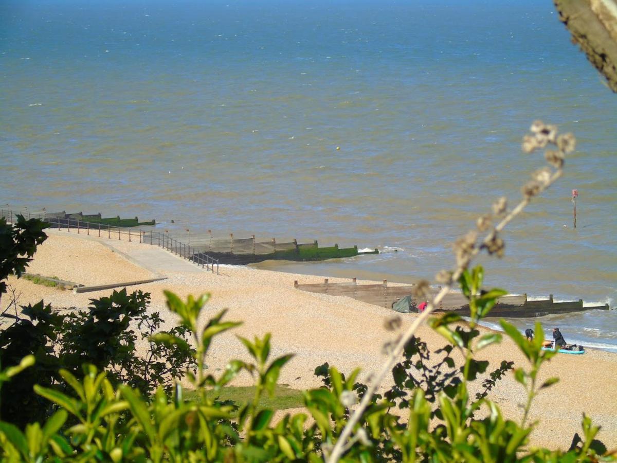 Chalet Brightstone Kingsdown Cliffs Location With Indoor Pool, Tennis Court, Mini-Golf Short Walk To Beach And 3 Great Local Pubs Exteriér fotografie